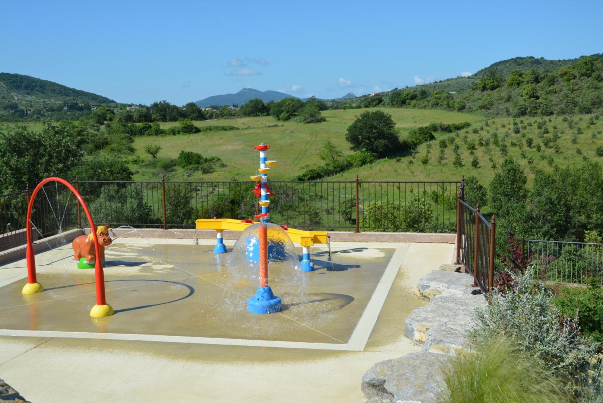 Domaine De Chadeyron Hotel Lagorce  Luaran gambar